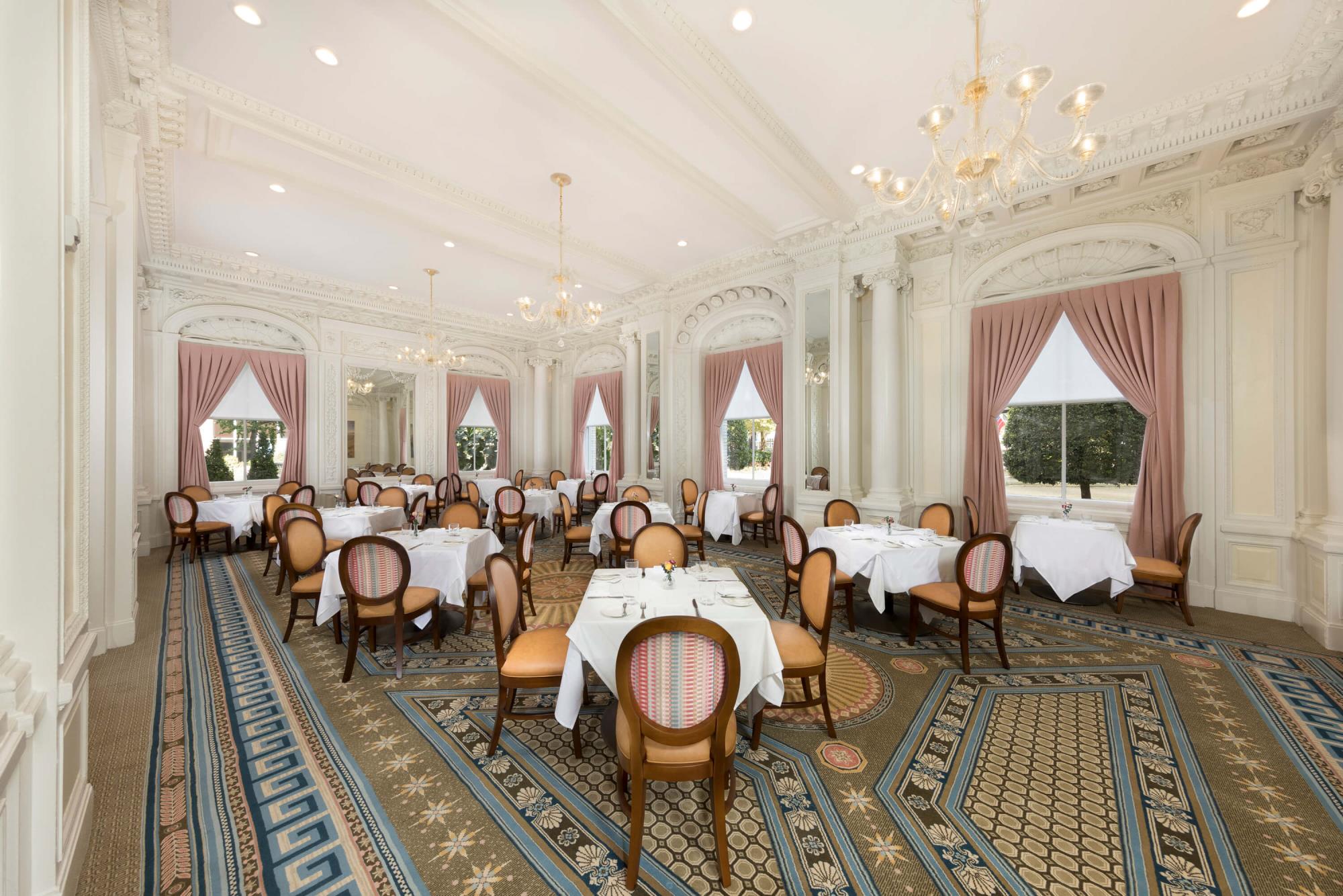 Lemaire Valentine Room
