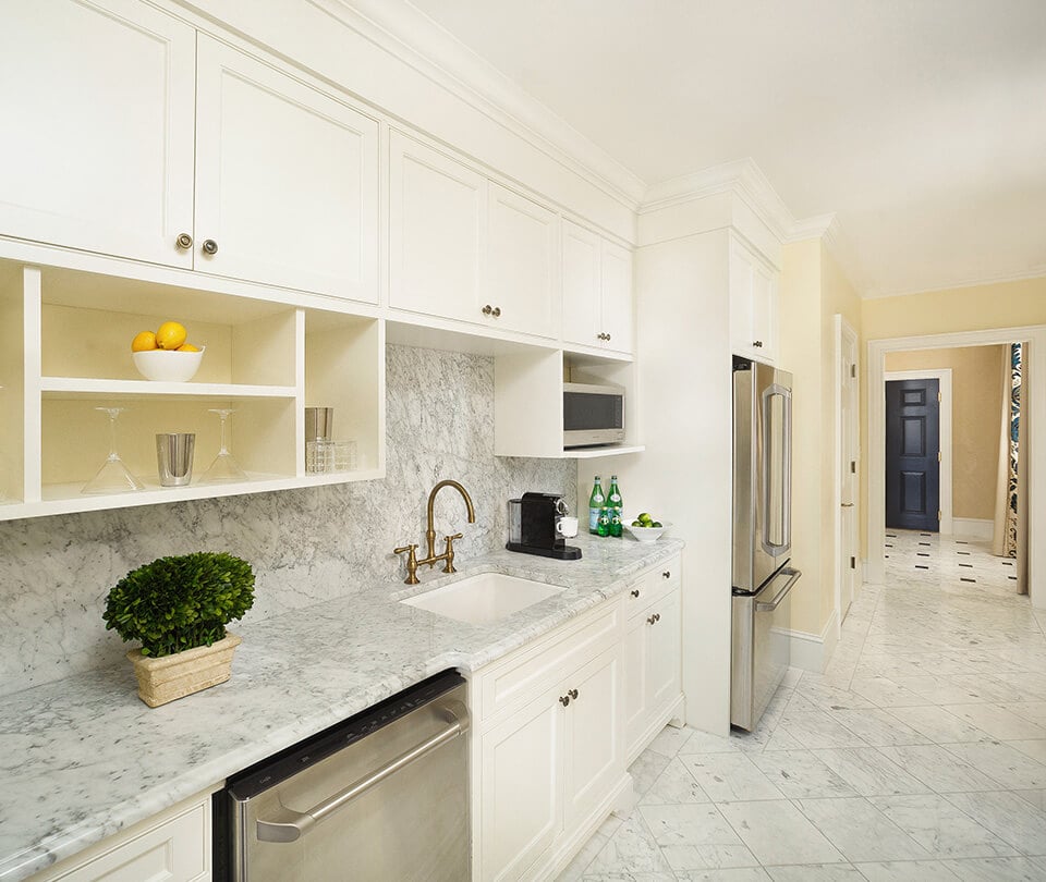 Virginia Suite Queen Kitchen