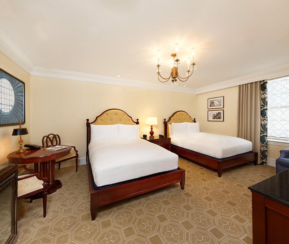 Grand Premier Queen Room