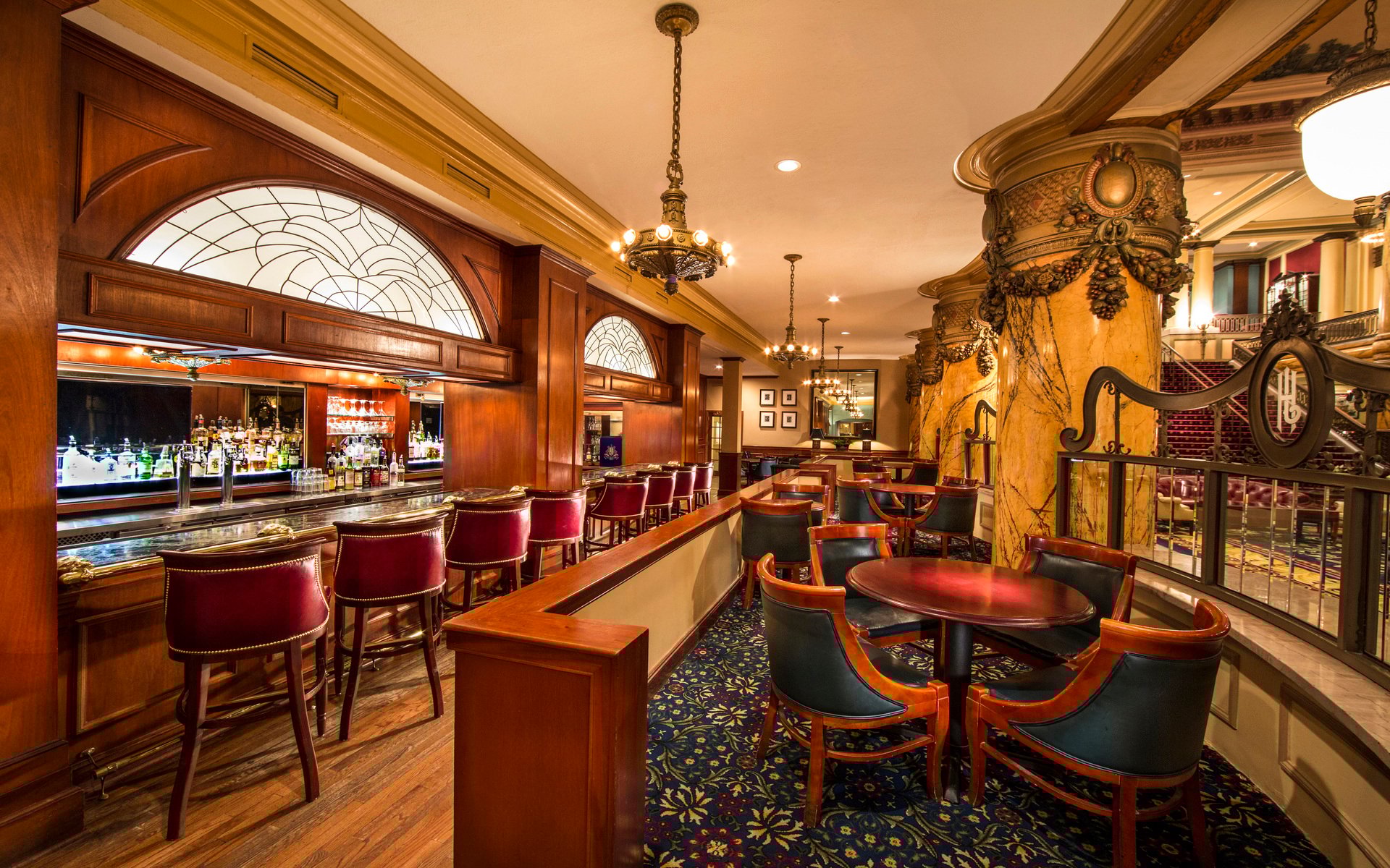 Jefferson sales bar table
